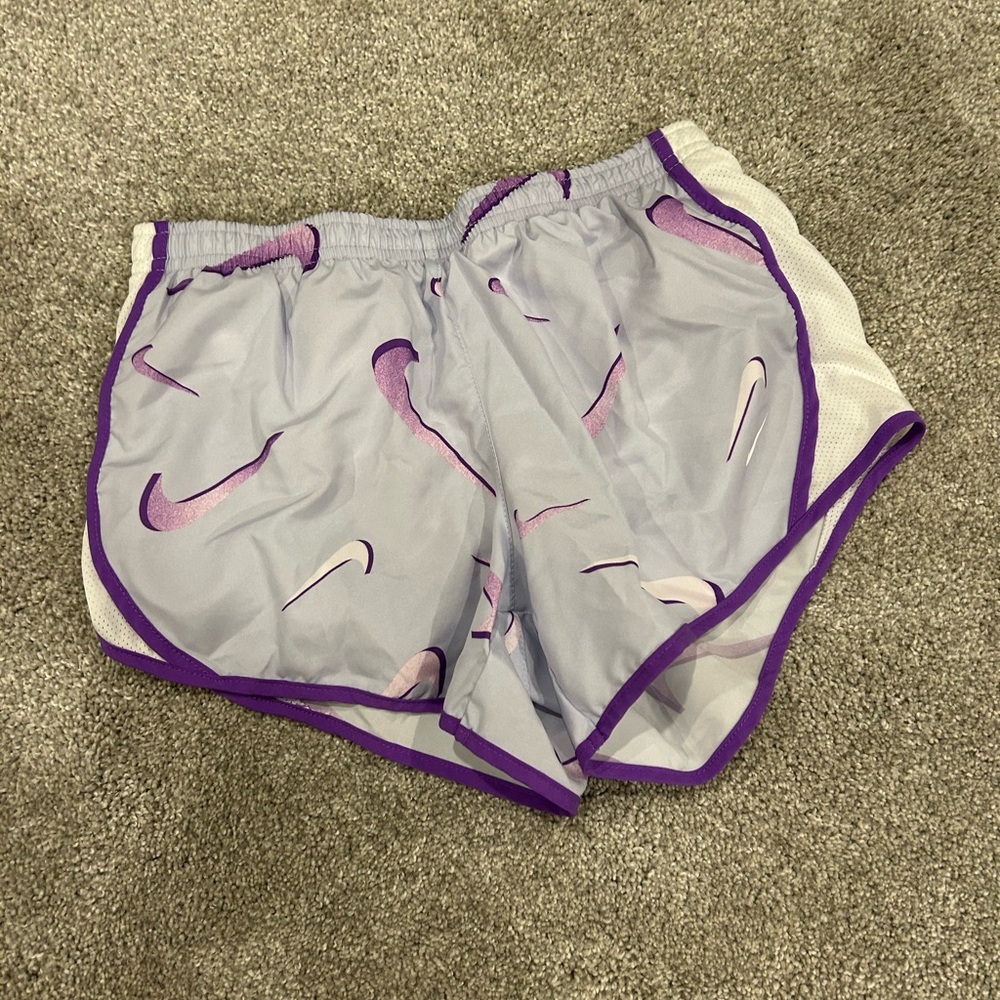 Nike girls shorts